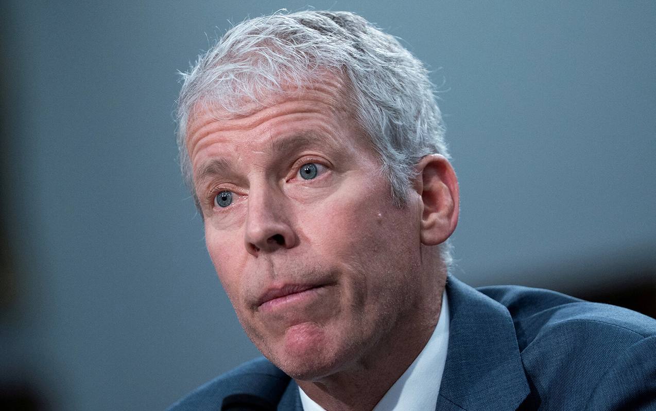 США хочуть спочатку послабити Іран, а вже після, «коли це буде розумно», стануть супроводжувати судна через Ормузьку протоку, — глава американського Міненерго Райт.